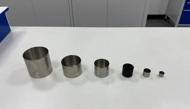 规模差异下的效率提升路径与技术咨询实践